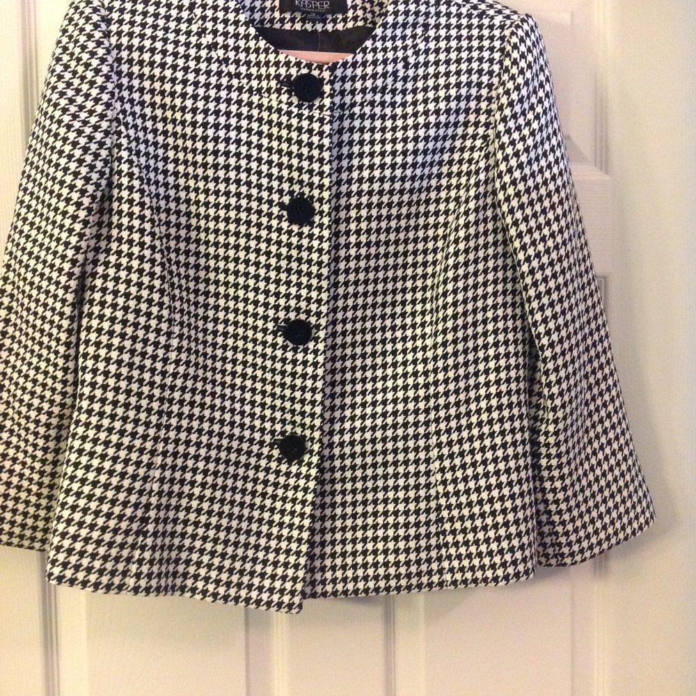 Suit coat